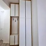 Cozy 2br Free Parking-wifi-ac-dryer 公寓 地拉那