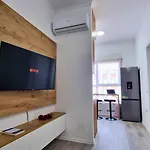 Cozy 2br Free Parking-wifi-ac-dryer *
