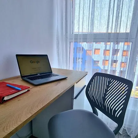 Brand-new 2 Bedroom *