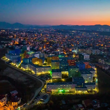 Cozy 2br Free Parking-wifi-ac-dryer * Tirana