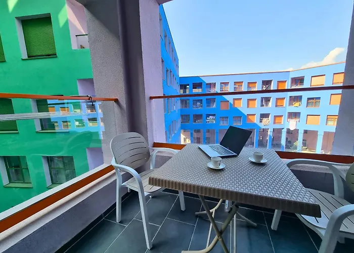 Cozy 2br Free Parking-wifi-ac-dryer Tirana